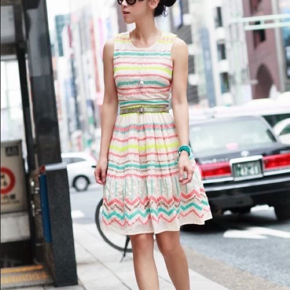 Plenty by Tracy Reese Dresses & Skirts - Plenty by Tracy Reese Sunglow Striped Neon Sleeveless Dress Size 6